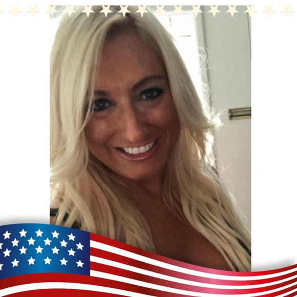 Meet your Posher, Kathy - Picture 1 of 1